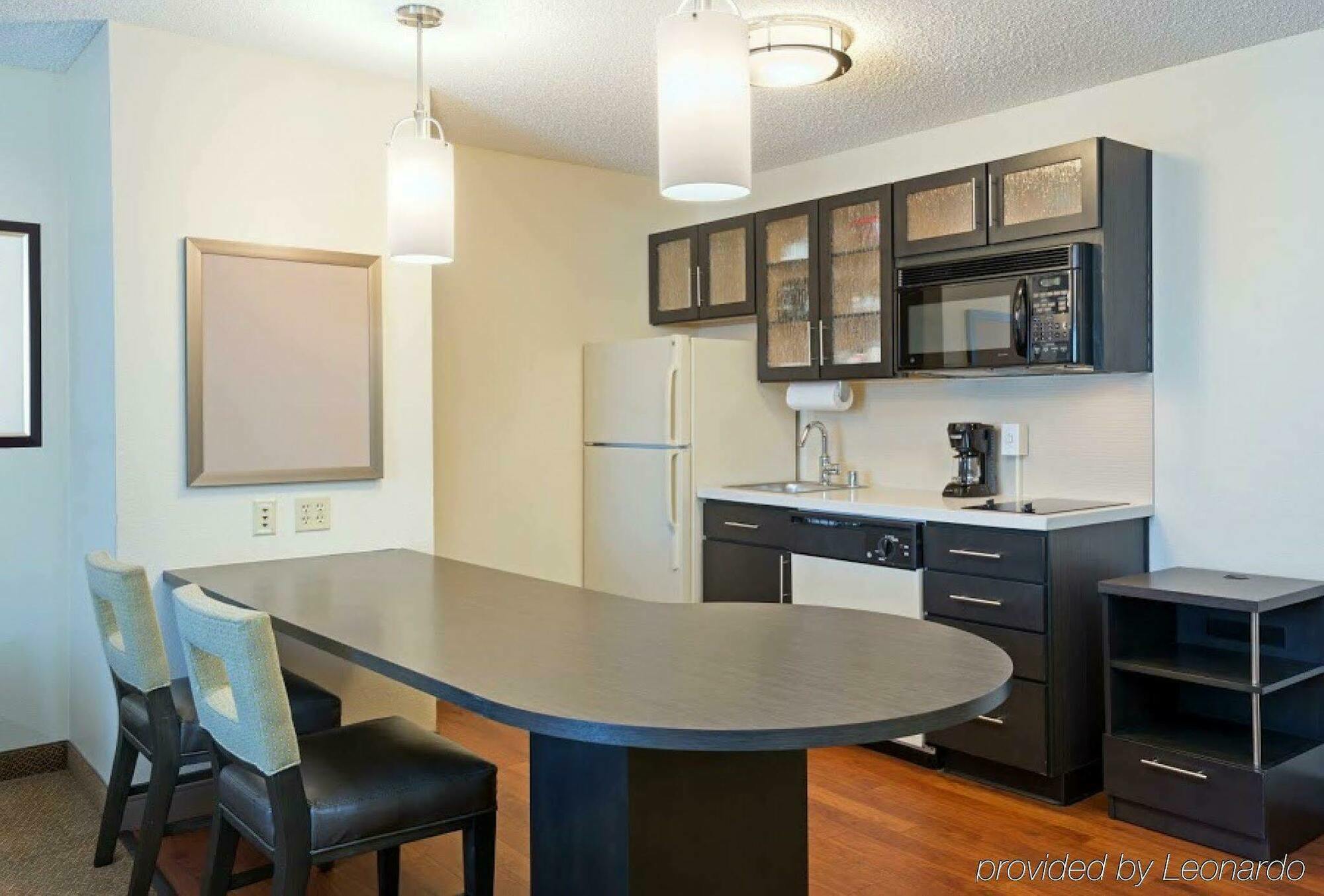 Sonesta Simply Suites Pittsburgh Airport Imperial Exterior photo